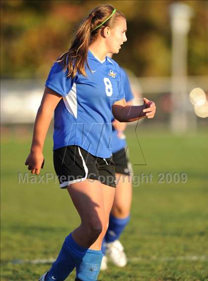 Thumbnail 3 in Islip vs Hauppauge photogallery.