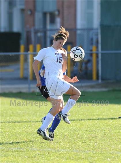 Thumbnail 3 in Islip vs Hauppauge photogallery.
