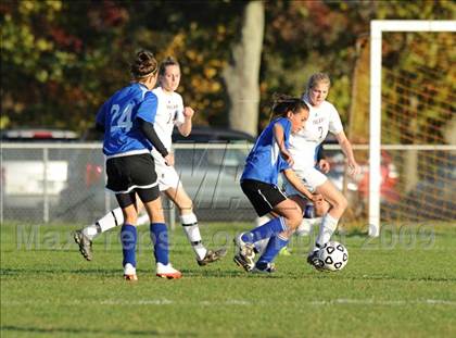 Thumbnail 3 in Islip vs Hauppauge photogallery.