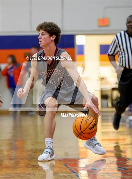 Thumbnail 1 in Chilton County vs Thorsby (Chilton County Tournament) photogallery.