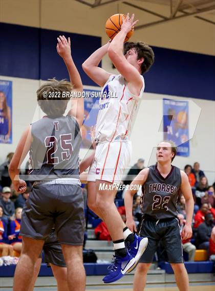 Thumbnail 3 in Chilton County vs Thorsby (Chilton County Tournament) photogallery.