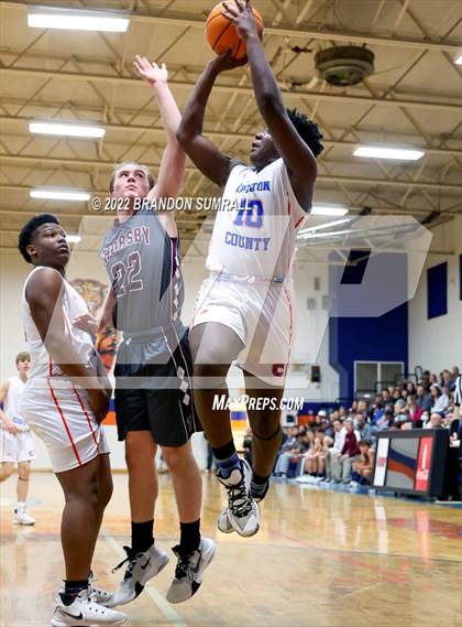 Thumbnail 2 in Chilton County vs Thorsby (Chilton County Tournament) photogallery.