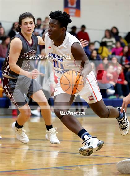 Thumbnail 2 in Chilton County vs Thorsby (Chilton County Tournament) photogallery.