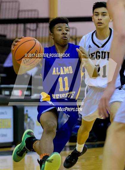 Thumbnail 1 in Alamo Heights @ Seguin photogallery.