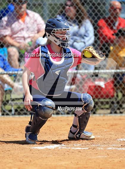 Thumbnail 2 in Washington Softball (Extending the Season) photogallery.