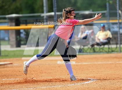 Thumbnail 1 in Washington Softball (Extending the Season) photogallery.