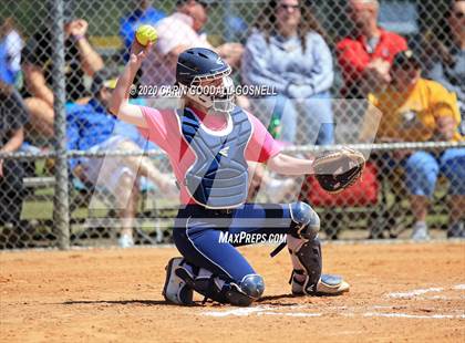 Thumbnail 2 in Washington Softball (Extending the Season) photogallery.