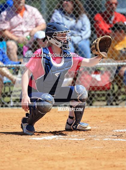 Thumbnail 1 in Washington Softball (Extending the Season) photogallery.