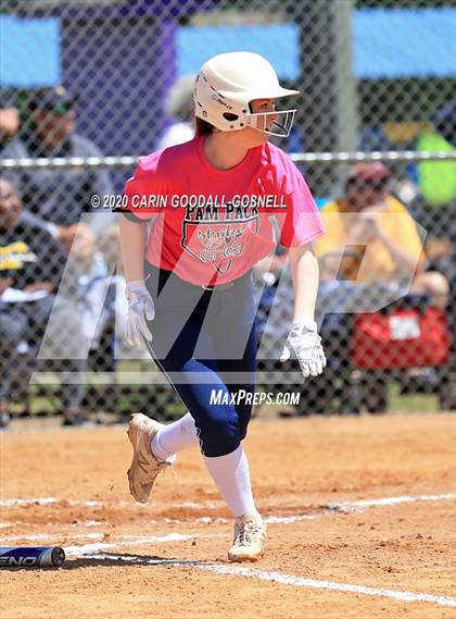 Thumbnail 1 in Washington Softball (Extending the Season) photogallery.