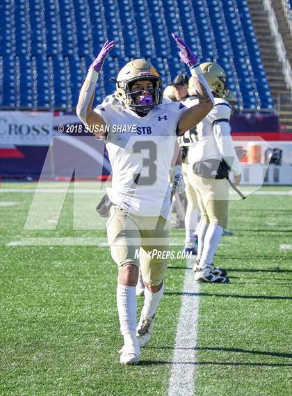 Thumbnail 2 in Pope John XXIII vs. St. Bernard's Central Catholic (MIAA Division 8 Final) photogallery.