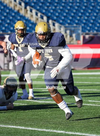 Thumbnail 3 in Pope John XXIII vs. St. Bernard's Central Catholic (MIAA Division 8 Final) photogallery.