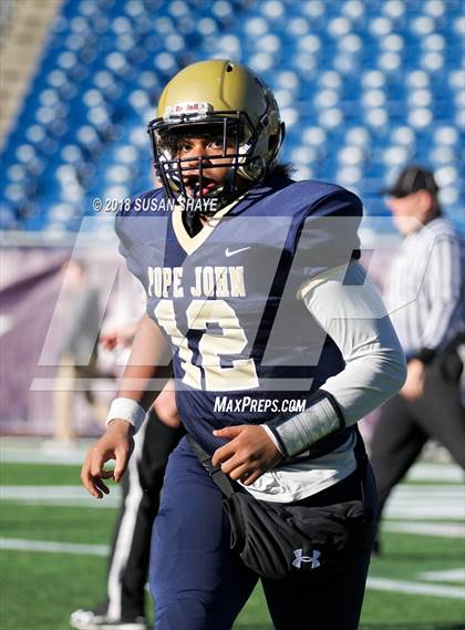 Thumbnail 2 in Pope John XXIII vs. St. Bernard's Central Catholic (MIAA Division 8 Final) photogallery.