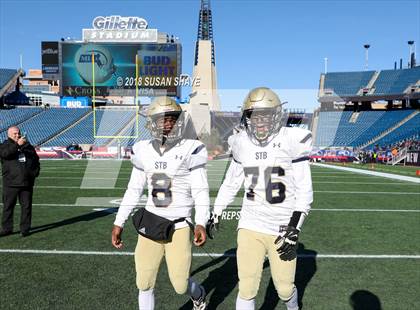 Thumbnail 2 in Pope John XXIII vs. St. Bernard's Central Catholic (MIAA Division 8 Final) photogallery.