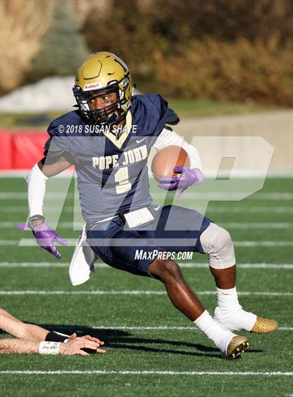 Thumbnail 3 in Pope John XXIII vs. St. Bernard's Central Catholic (MIAA Division 8 Final) photogallery.