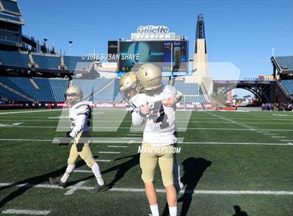 Thumbnail 1 in Pope John XXIII vs. St. Bernard's Central Catholic (MIAA Division 8 Final) photogallery.