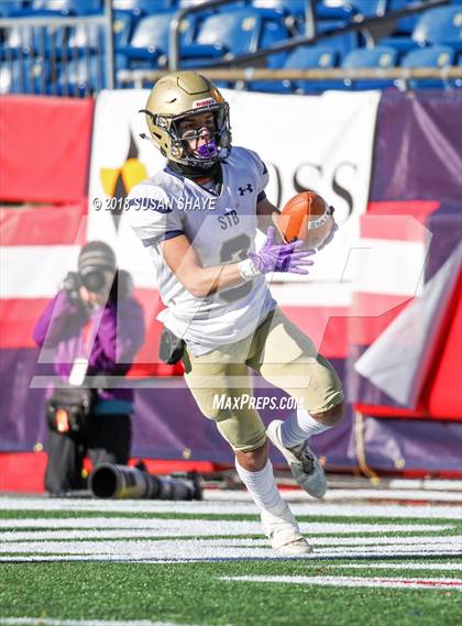 Thumbnail 3 in Pope John XXIII vs. St. Bernard's Central Catholic (MIAA Division 8 Final) photogallery.