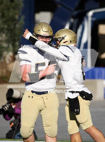 Thumbnail 3 in Pope John XXIII vs. St. Bernard's Central Catholic (MIAA Division 8 Final) photogallery.