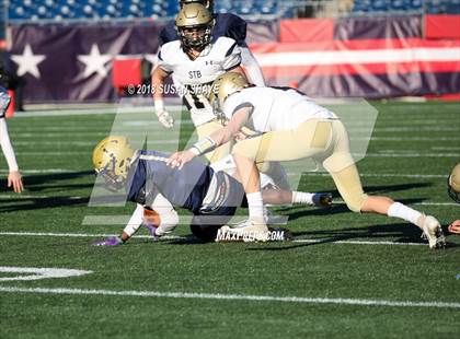 Thumbnail 3 in Pope John XXIII vs. St. Bernard's Central Catholic (MIAA Division 8 Final) photogallery.