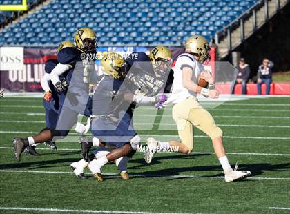 Thumbnail 1 in Pope John XXIII vs. St. Bernard's Central Catholic (MIAA Division 8 Final) photogallery.