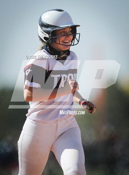 Thumbnail 3 in Cherokee Trail vs. Chatfield (CHSAA 5A Semifinal) photogallery.