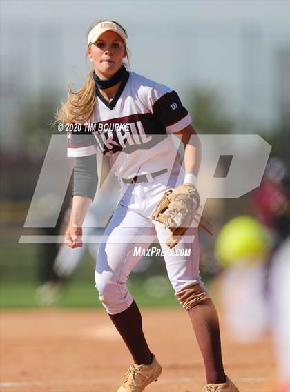 Thumbnail 2 in Cherokee Trail vs. Chatfield (CHSAA 5A Semifinal) photogallery.