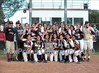 Thumbnail 1 in Kennedy vs. Chatsworth (CIF LACS Championship Final) photogallery.