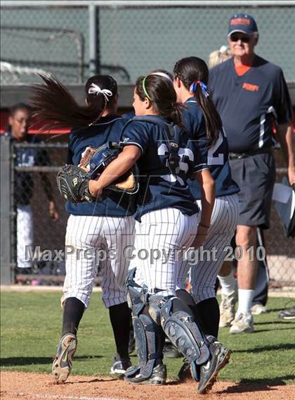 Thumbnail 3 in Kennedy vs. Chatsworth (CIF LACS Championship Final) photogallery.