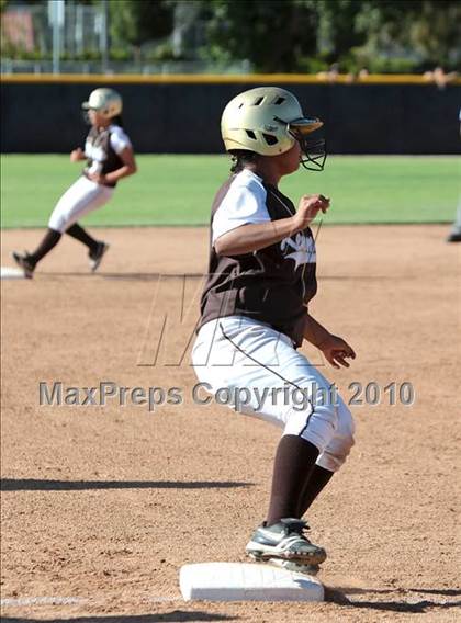 Thumbnail 3 in Kennedy vs. Chatsworth (CIF LACS Championship Final) photogallery.