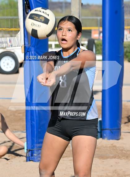 Thumbnail 1 in Mohave @ Mountainside photogallery.