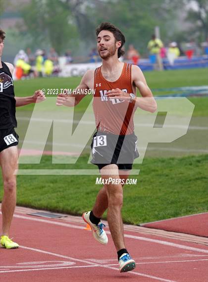 Thumbnail 1 in CHSAA 4A Finals (1600 Meter) photogallery.