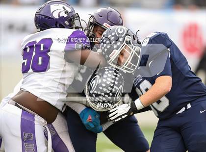 Thumbnail 2 in Greenwood vs. El Dorado (AAA 6A Final) photogallery.