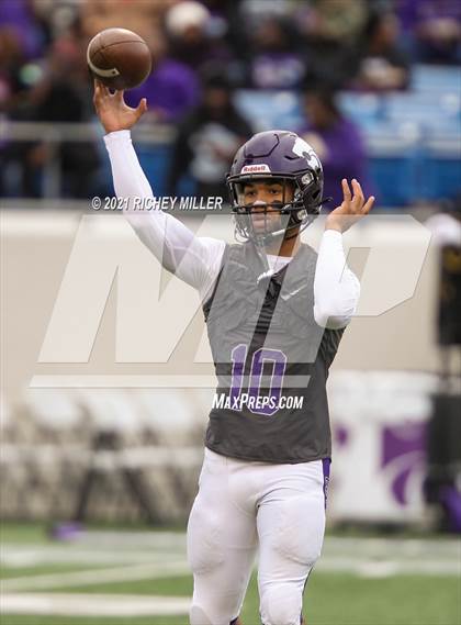 Thumbnail 1 in Greenwood vs. El Dorado (AAA 6A Final) photogallery.