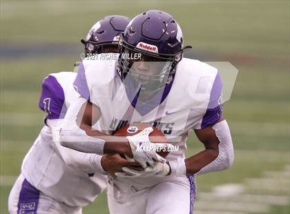 Thumbnail 2 in Greenwood vs. El Dorado (AAA 6A Final) photogallery.