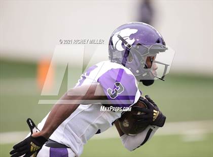 Thumbnail 2 in Greenwood vs. El Dorado (AAA 6A Final) photogallery.