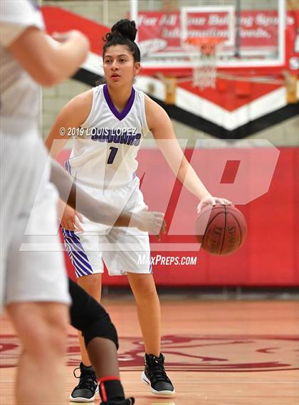 Thumbnail 2 in Rancho Cucamonga vs. Ayala (Ayala JV Tournament) photogallery.