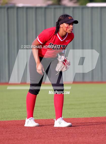 Thumbnail 3 in South Grand Prairie @ Allen (UIL 6A Area) photogallery.