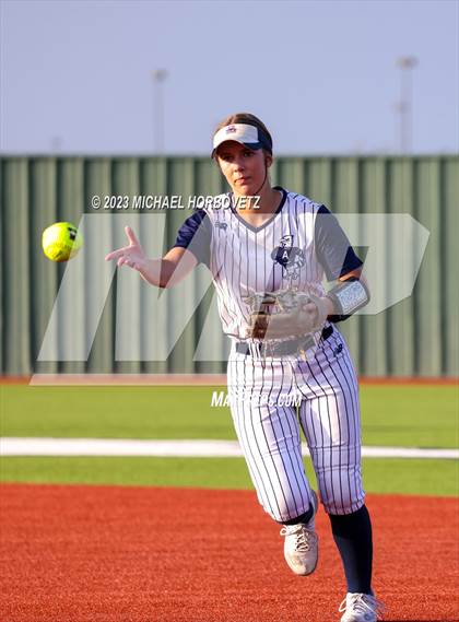Thumbnail 1 in South Grand Prairie @ Allen (UIL 6A Area) photogallery.