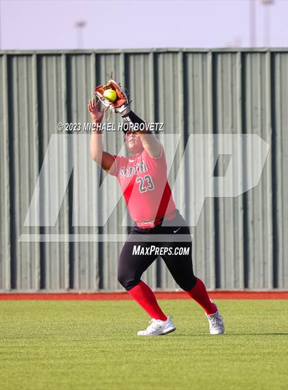 Thumbnail 1 in South Grand Prairie @ Allen (UIL 6A Area) photogallery.