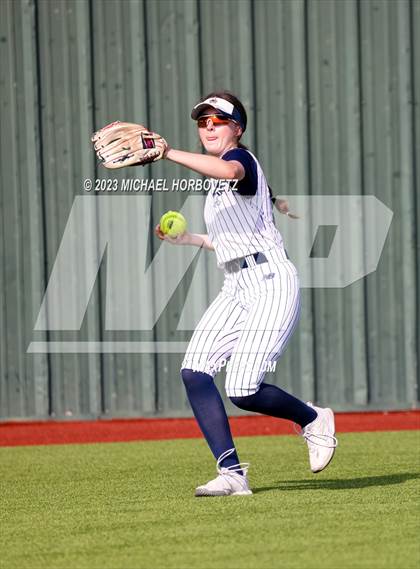 Thumbnail 3 in South Grand Prairie @ Allen (UIL 6A Area) photogallery.