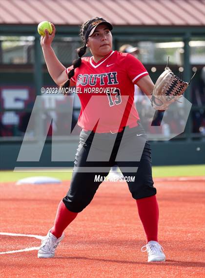 Thumbnail 3 in South Grand Prairie @ Allen (UIL 6A Area) photogallery.