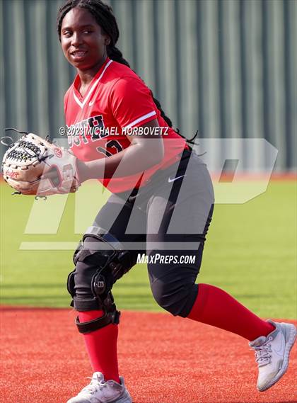 Thumbnail 2 in South Grand Prairie @ Allen (UIL 6A Area) photogallery.