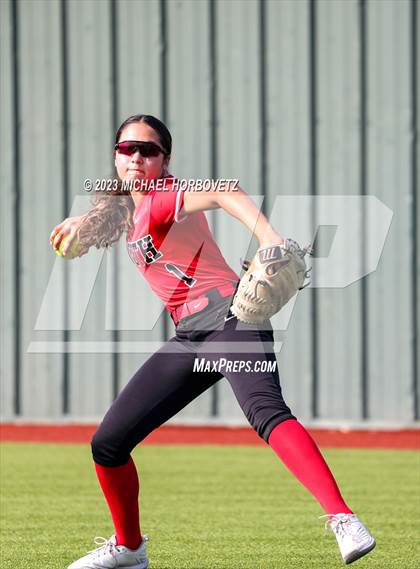 Thumbnail 2 in South Grand Prairie @ Allen (UIL 6A Area) photogallery.