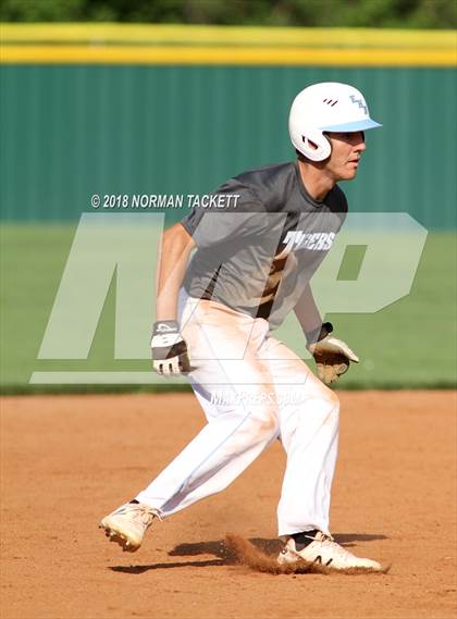 Thumbnail 3 in Eisenhower vs Bishop Carroll (KSHSAA 5A Regional Playoff) photogallery.