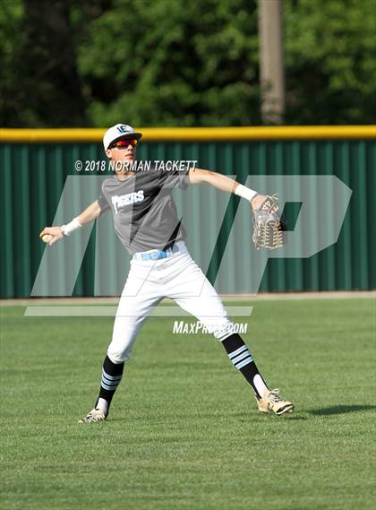 Thumbnail 3 in Eisenhower vs Bishop Carroll (KSHSAA 5A Regional Playoff) photogallery.