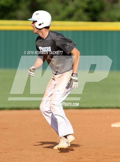 Thumbnail 2 in Eisenhower vs Bishop Carroll (KSHSAA 5A Regional Playoff) photogallery.
