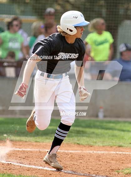 Thumbnail 2 in Eisenhower vs Bishop Carroll (KSHSAA 5A Regional Playoff) photogallery.