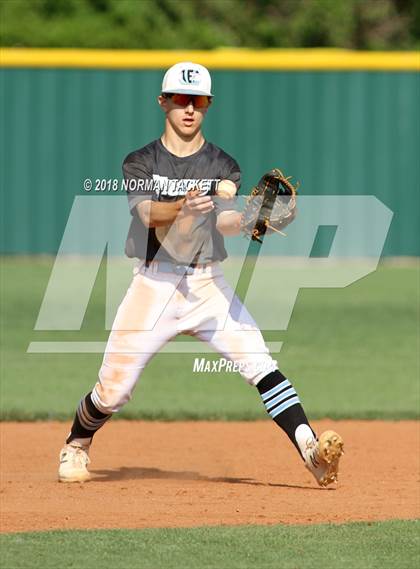Thumbnail 3 in Eisenhower vs Bishop Carroll (KSHSAA 5A Regional Playoff) photogallery.