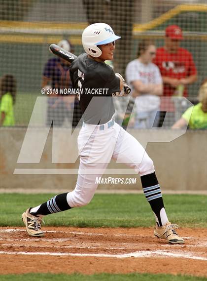 Thumbnail 3 in Eisenhower vs Bishop Carroll (KSHSAA 5A Regional Playoff) photogallery.