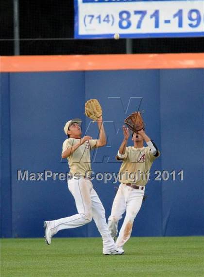 Thumbnail 2 in Alemany vs. Chatsworth (Hard 9 National Classic) photogallery.