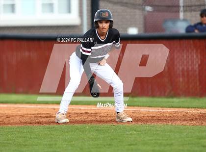 Thumbnail 1 in Oak Ridge @ Woodcreek photogallery.